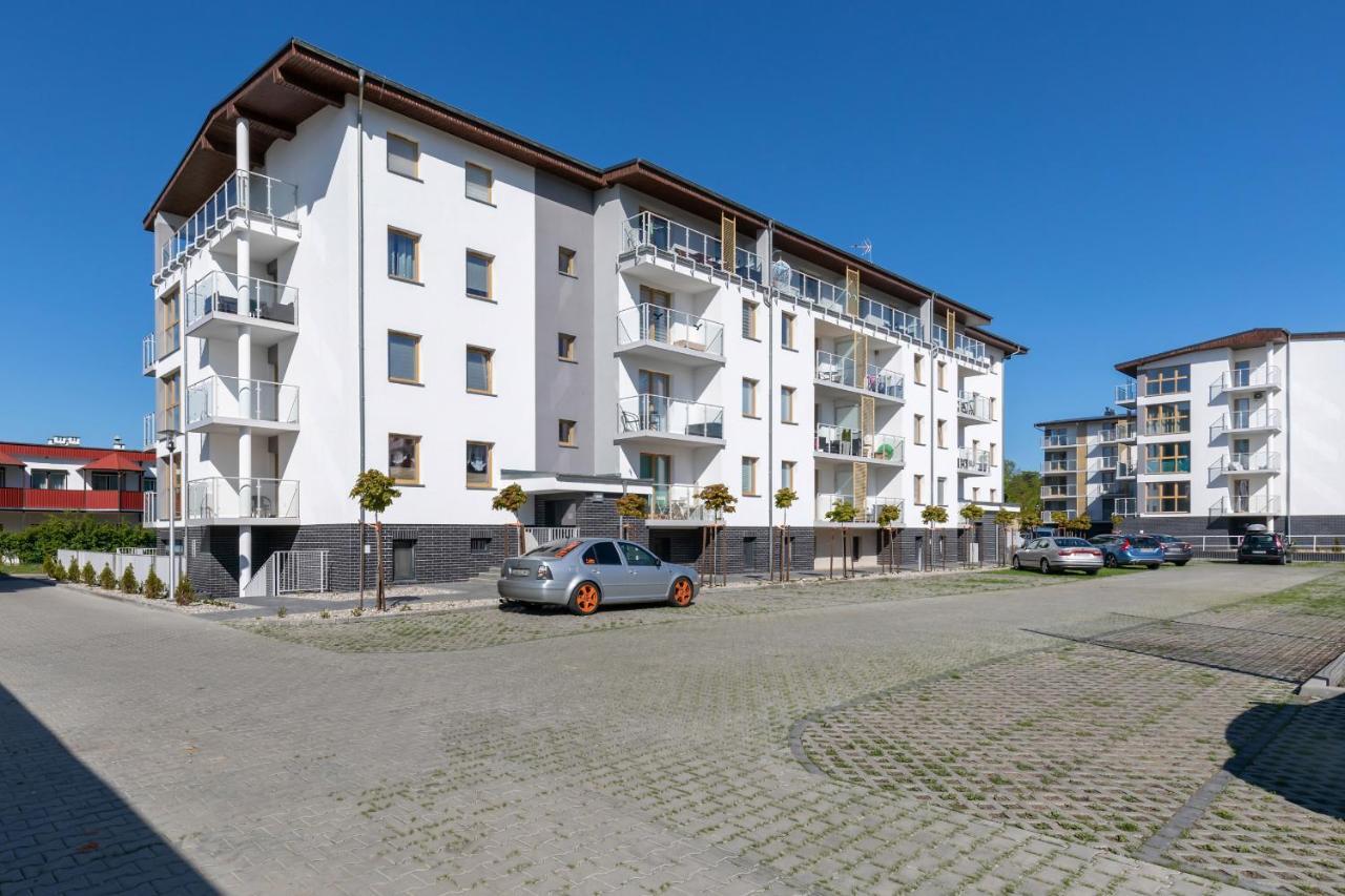 Marine Apartment 9B By Noclegi Renters Dziwnówek Kültér fotó